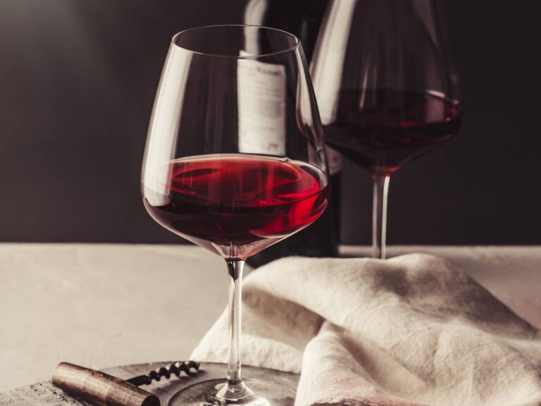 jak przechowywać otwarte wino